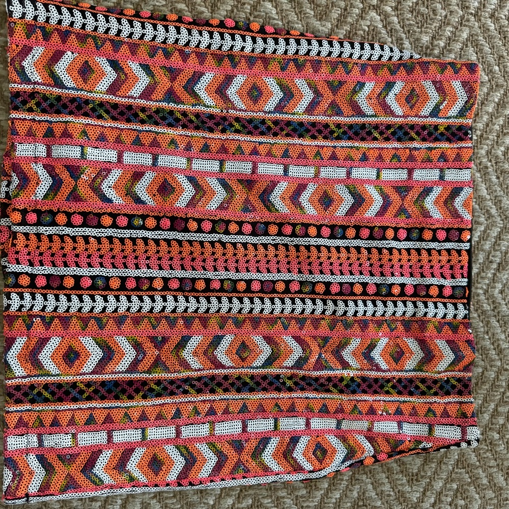 Stretchy, sequined mini - Picture 2 of 3